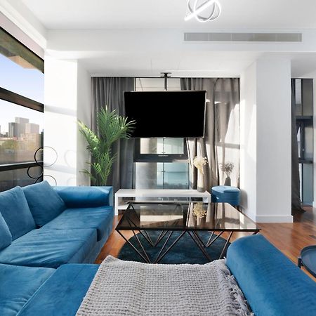 Riverside 2 Bedroom Stratford London Exterior photo