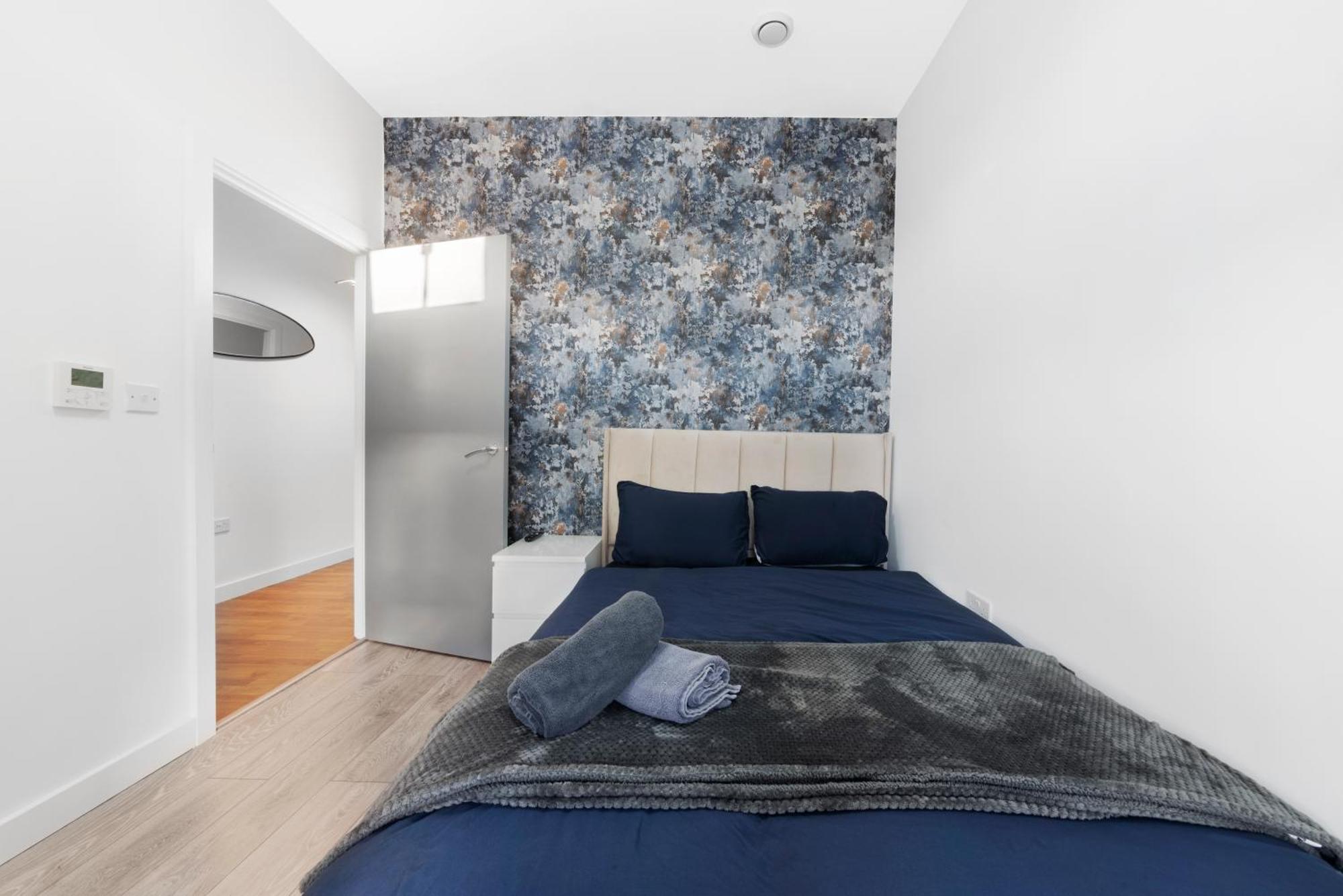 Riverside 2 Bedroom Stratford London Exterior photo